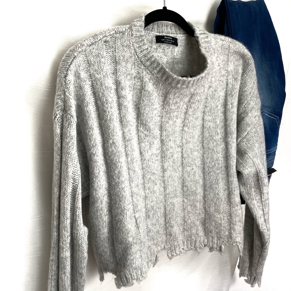 Bershka Sweater